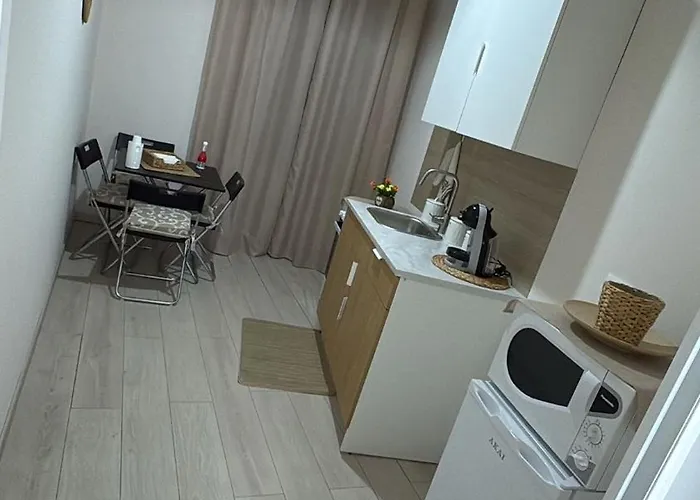 House Mari Πανσιόν Κατάνια